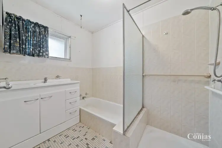 Seventh view of Homely house listing, 172 Burbong Street, Chapel Hill QLD 4069