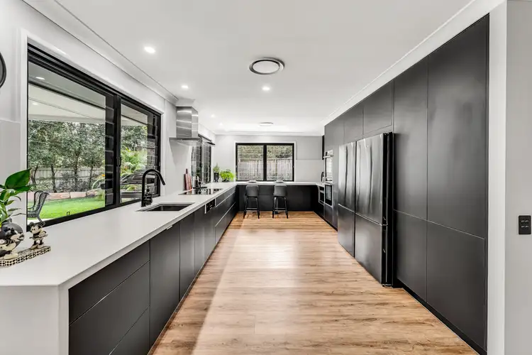 11 Leopard Court, Warner QLD 4500