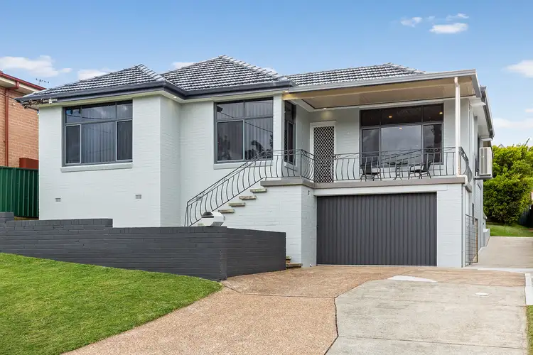 25 James Street, Warners Bay NSW 2282