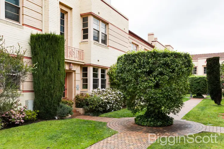 3/311 Royal Parade, Parkville VIC 3052