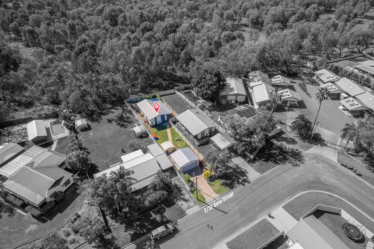 Main view of Homely townhouse listing, 2/32 Gene Street, Emerald QLD 4720