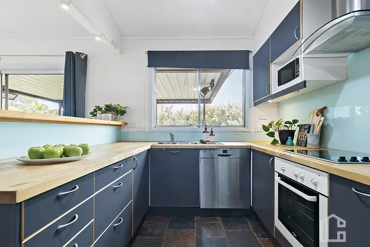 Second view of Homely house listing, 8 Moore Crescent, Faulconbridge NSW 2776