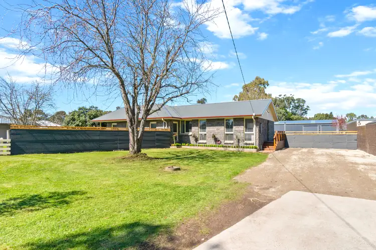 Second view of Homely house listing, 10 Morrison Parade, Glengarry VIC 3854
