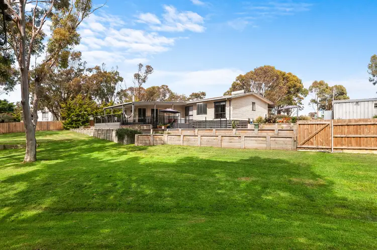 Second view of Homely house listing, 9 Pinetree Court, Seaspray VIC 3851