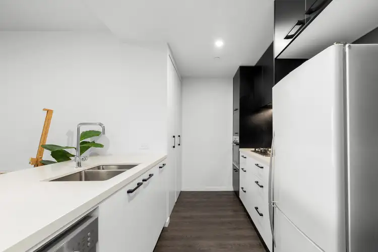Third view of Homely apartment listing, 206/28 Wolseley Street, Woolloongabba QLD 4102