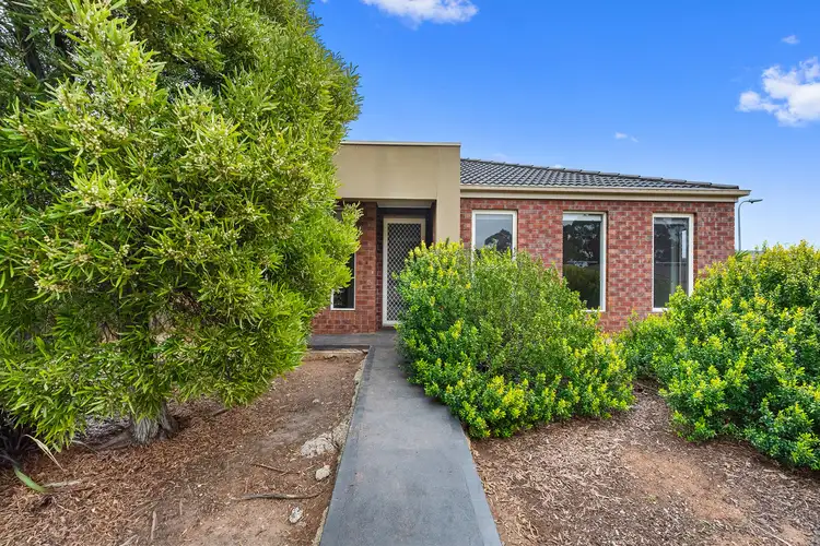 13 Dewar Crescent, Bacchus Marsh VIC 3340