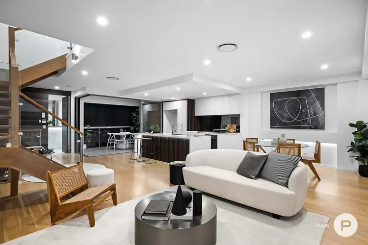 Main view of Homely townhouse listing, 2/19 McDonald Street, Hawthorne QLD 4171