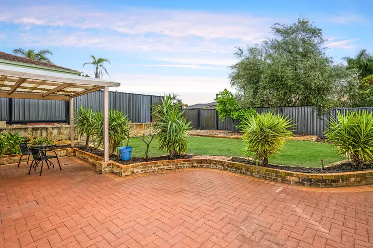 12 Lagoon Heights, Ballajura WA 6066