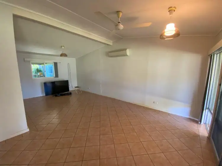 Second view of Homely house listing, 41 Dolphin Way, Bulgarra WA 6714