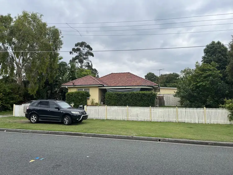 26 Marian Street, Booval QLD 4304