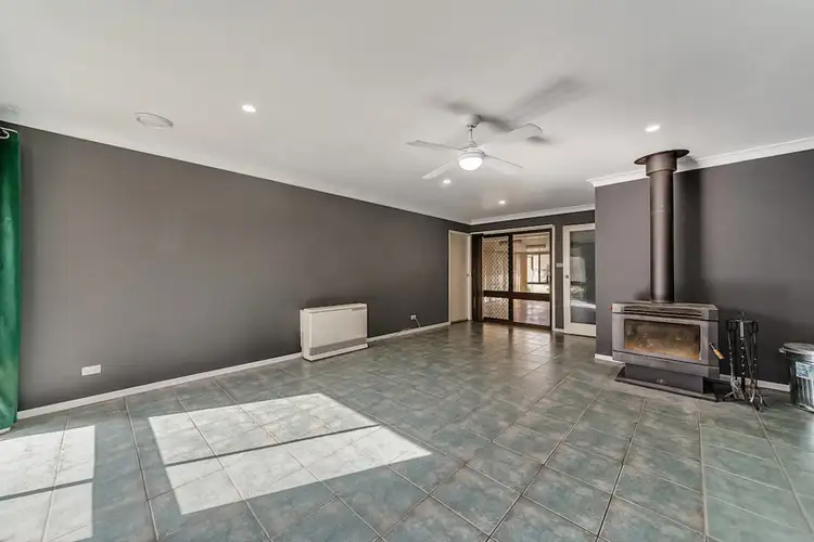 Third view of Homely house listing, 8 Major Drive, Goulburn NSW 2580