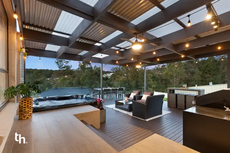 Second view of Homely house listing, 33 Araminta Chase, Cameron Park NSW 2285