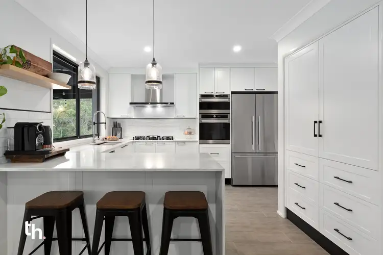 Fourth view of Homely house listing, 33 Araminta Chase, Cameron Park NSW 2285