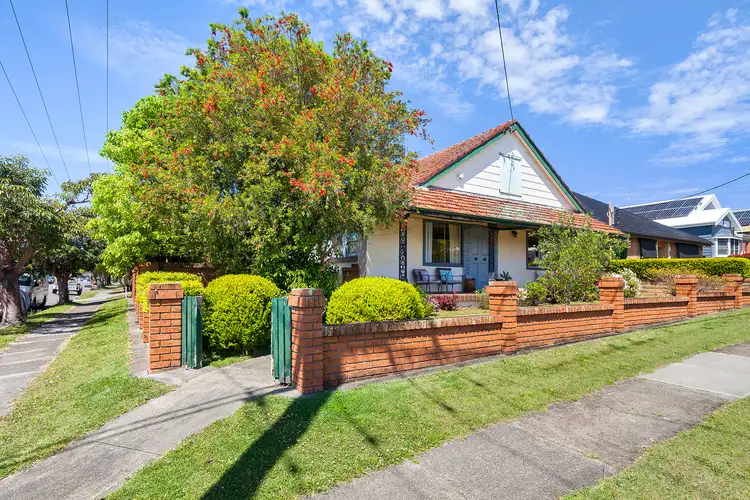 263 Lawson Street, Hamilton South NSW 2303