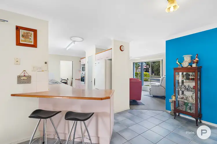 Fourth view of Homely house listing, 32 Solandra Circuit, Regents Park QLD 4118