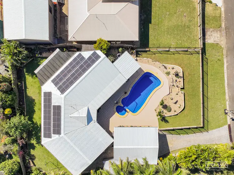 Fourth view of Homely house listing, 4 Crayke Court, Pacific Heights QLD 4703