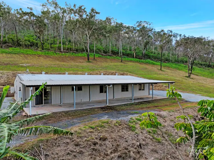146 Mount Rae Road