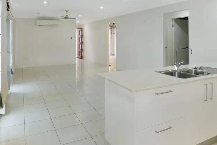Third view of Homely unit listing, 1/20 Harmony Drive, Clinton QLD 4680