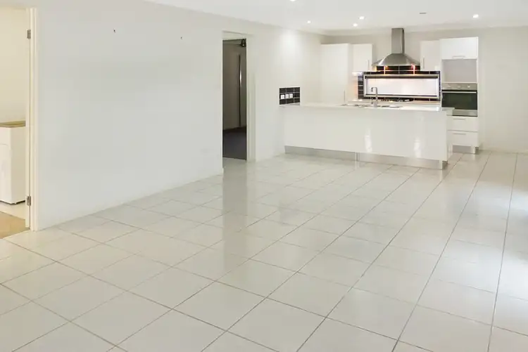 Sixth view of Homely unit listing, 1/20 Harmony Drive, Clinton QLD 4680