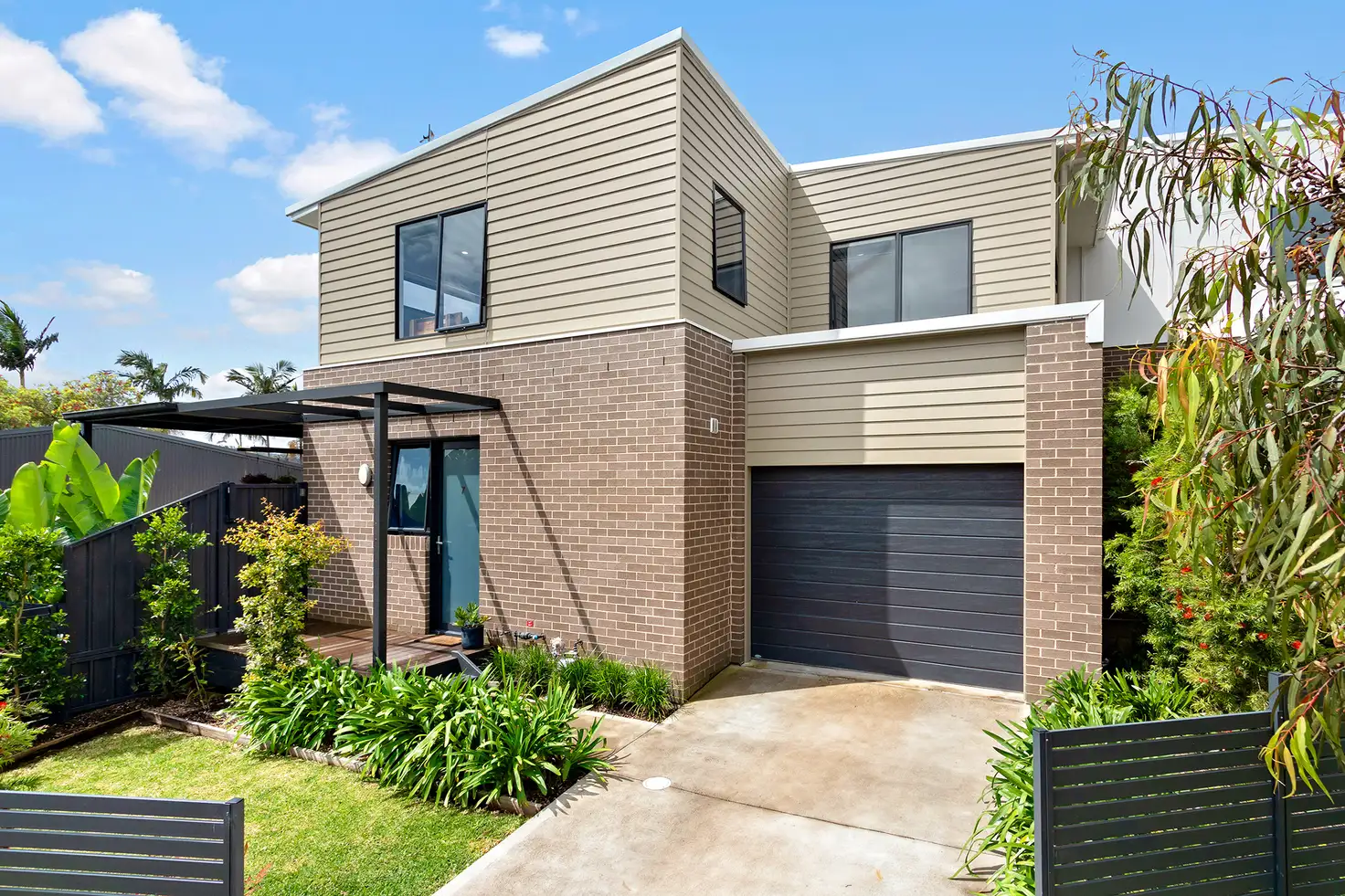 Main view of Homely townhouse listing, 7/3 Ryhope Street, Mount Hutton NSW 2290