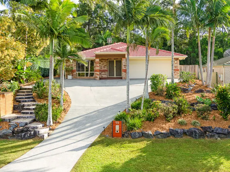 19 Gippsland Drive
