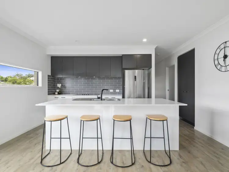 Second view of Homely house listing, 52 Hoop Pine Circuit, Maudsland QLD 4210