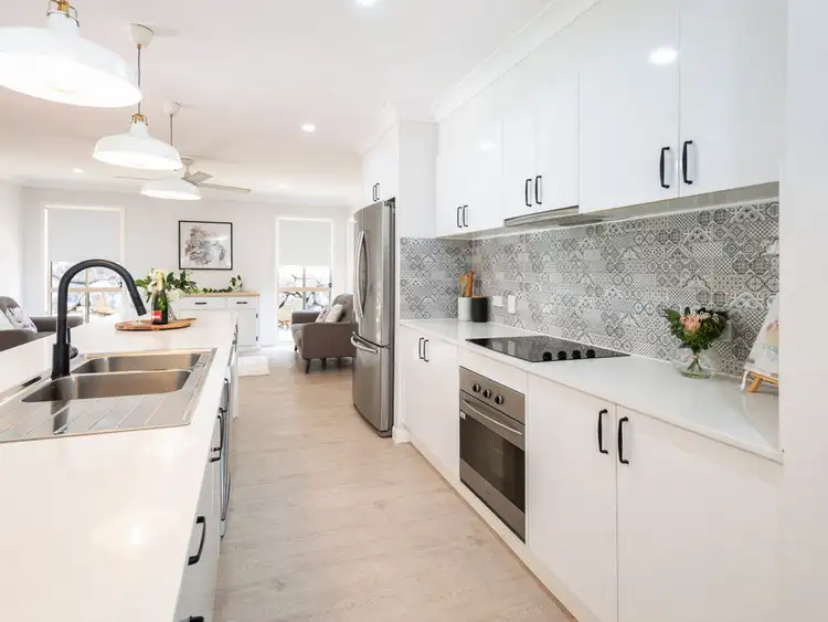Sixth view of Homely house listing, 4 Yamba Street, Pacific Pines QLD 4211