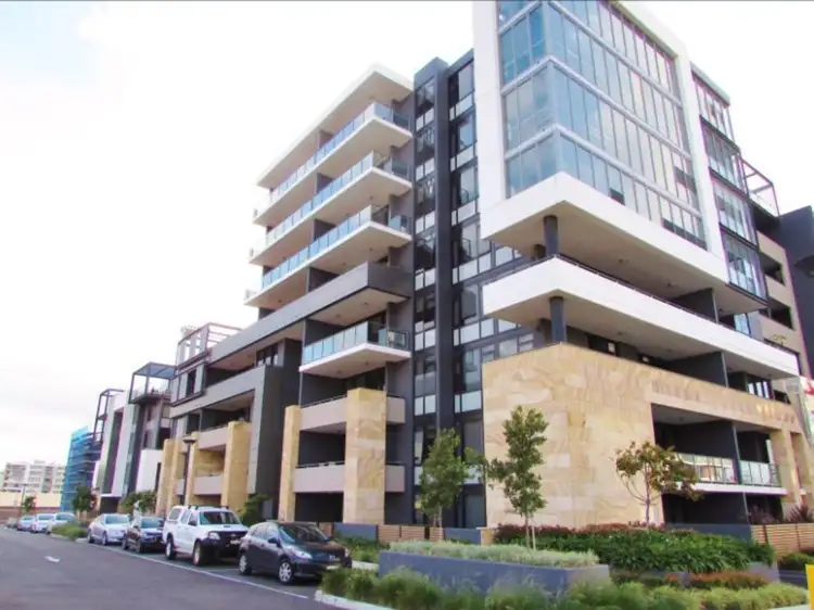 3 Waterways Street