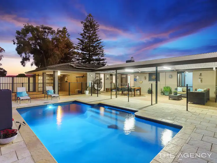 16 Ocean Place, Waikiki WA 6169
