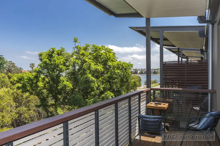 53/2 Howden Street, Carrington NSW 2294