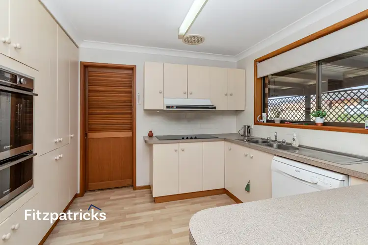 Fifth view of Homely house listing, 10 Alldis Place, Kooringal NSW 2650