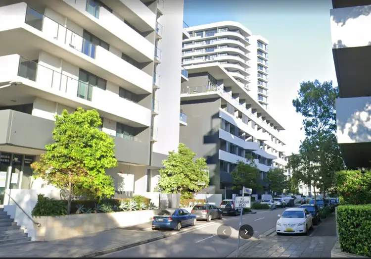 2 Timbrol Avenue