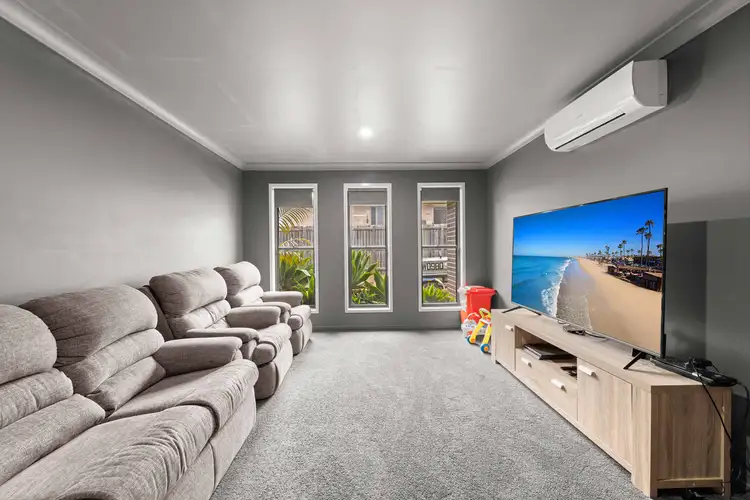 Fifth view of Homely house listing, 11 Dove Crescent, Kleinton QLD 4352