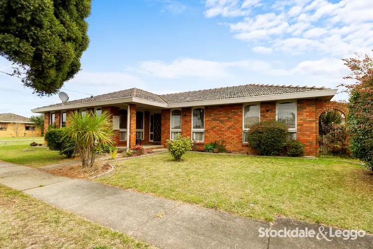 13 Oak Court, Morwell VIC 3840