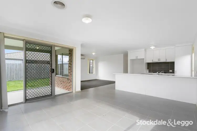 Fifth view of Homely house listing, 22 Mountain Grey Circuit, Morwell VIC 3840
