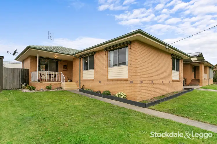 33 Banksia Crescent, Churchill VIC 3842