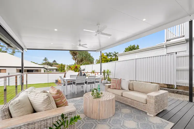 97 Alkoomie Street, Wynnum QLD 4178