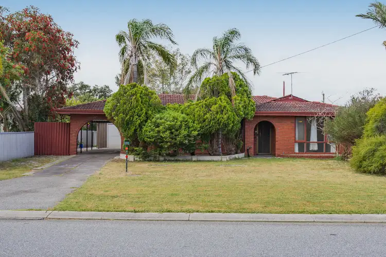 8 Chamberlain Way, Armadale WA 6112