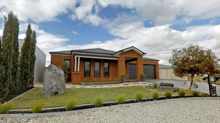 15 Marylebone Circuit, Strathfieldsaye VIC 3551