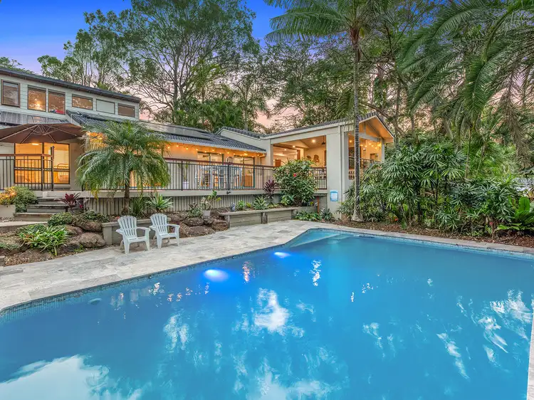 2 Forrest Court, Mount Ommaney QLD 4074