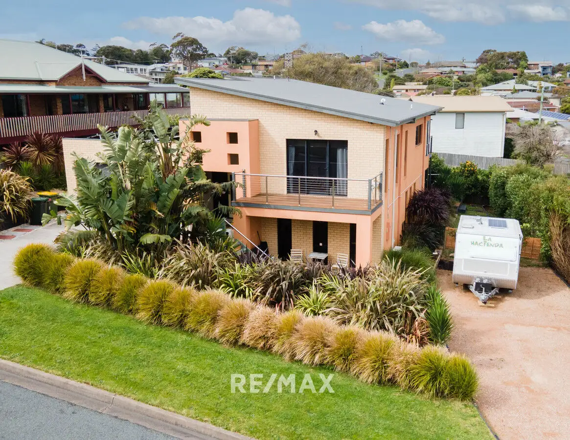 Main view of Homely house listing, 4 Hillcrest Rise, Lakes Entrance VIC 3909