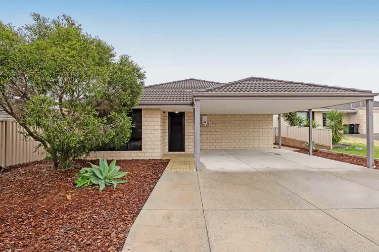 8 Ullapool Place, Seville Grove WA 6112