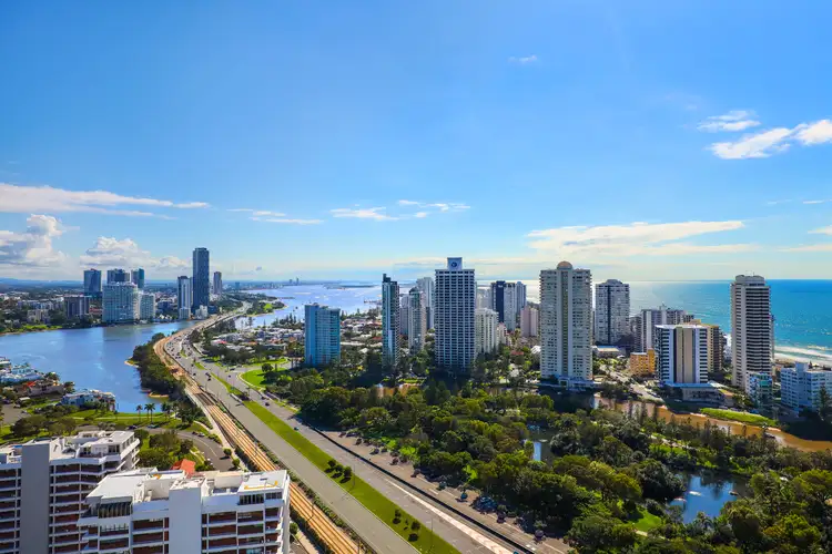 175/12 Commodore Drive, Paradise Waters QLD 4217