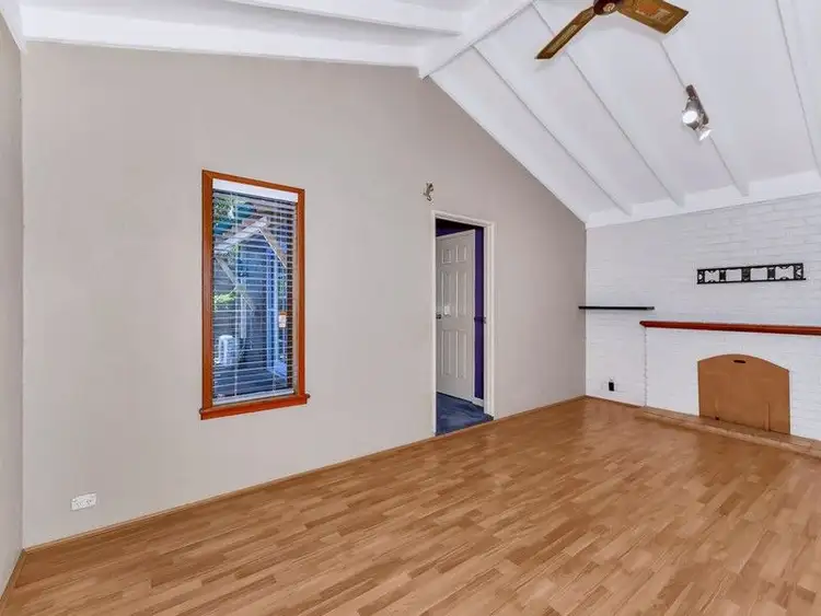 Seventh view of Homely house listing, 24/4 Gull Way, Yangebup WA 6164