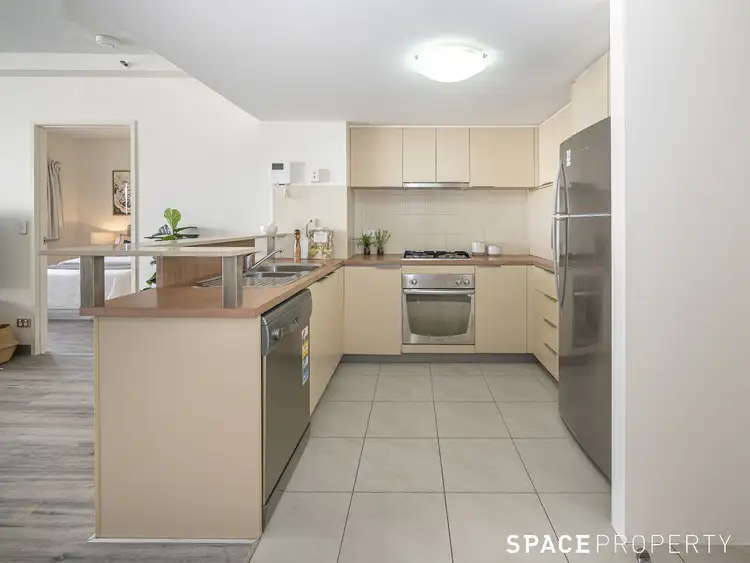 Fifth view of Homely apartment listing, 174/170 Leichhardt Street, Spring Hill QLD 4000