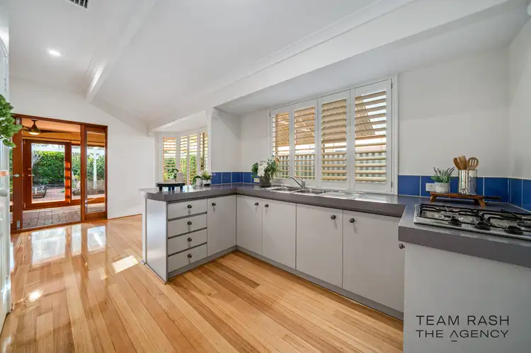 Sixth view of Homely house listing, 30 De Grey Retreat, Jane Brook WA 6056