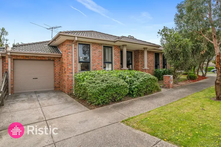 Main view of Homely townhouse listing, 5/2 Boyle Crescent, Mill Park VIC 3082