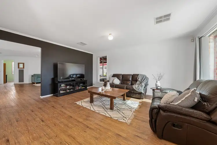 Fourth view of Homely house listing, 6 Woodvale Drive, Carrum Downs VIC 3201