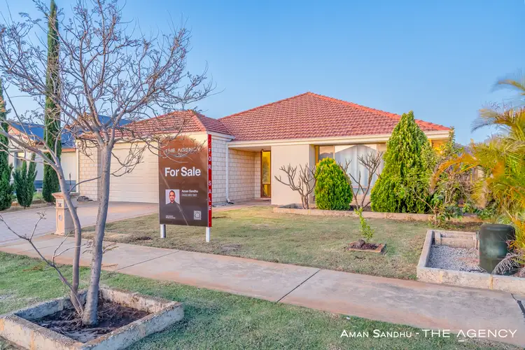 14 Bayonne Corner, Piara Waters WA 6112