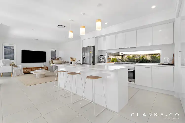 Sixth view of Homely house listing, 19 Chamomile Street, Chisholm NSW 2322